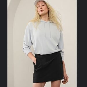 2/30 Athleta Brooklyn mid rise skort